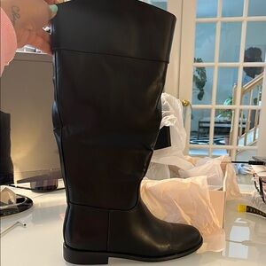 Just Fab black boots size 9.5